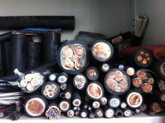 �ұ���Ƥ�Ȼǻ�����ϩ��|